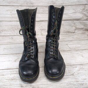 Vintage Made in England Dr Marten 14 Eyelet Black Leather Combat Boots